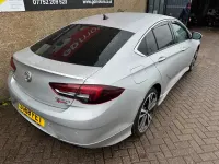 Used Vauxhall Insignia SRi 170 HP (125 kW) 2018 Silver Hatchback
