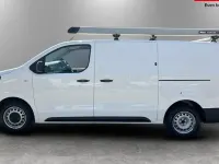 Used Vauxhall Vivaro 101 HP (74 kW) 2022 White MPV