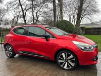 Used Renault Clio IV Dynamique 2016 Red Hatchback