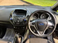 Second-hand Ford B-MAX Zetec 90 CP (66 kW) 2013 Negru Monovolum