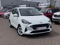 Used Hyundai i10 SE 83 HP (61 kW) 2021 White Hatchback