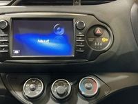 Used Toyota Yaris 111 HP (81 kW) 2019 Silver Hatchback