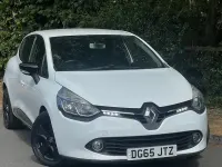 Used Renault Clio Dynamique 90 HP (66 kW) 2015 White Hatchback