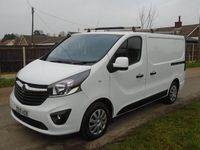 Used Vauxhall Vivaro Sportive 125 HP (91 kW) 2019 White MPV