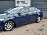 Used Ford Mondeo Zetec 120 HP (88 kW) 2016 Blue Hatchback