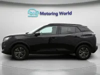 Second-hand Peugeot e-2008 Active+ 98 kW (134 CP) 2022 Negru SUV