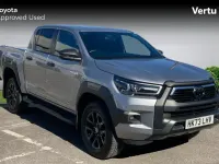 Usado Toyota HiLux 204 HP (150 kW) 2023 Pickup