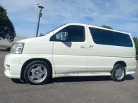 Used Nissan Elgrand 2001 White MPV