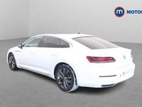 Used VW Arteon SE 190 HP (139 kW) 2019 White Hatchback