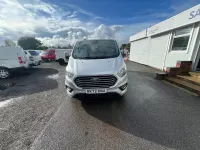 Usado Ford Tourneo Custom Titanium 2022 Prateado Van
