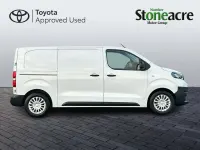 Used Toyota Proace 120 HP (88 kW) 2025 White MPV