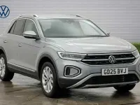 Używany VW T-Roc Style 150 KM (110 kW) 2025 Srebrny SUV