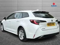 Used Suzuki Swace 140 HP (102 kW) 2025 White Estate