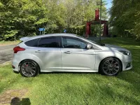Used Ford Focus ST 2017 Silver Hatchback