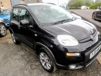 Używany Fiat Panda 4x4 85 KM (62 kW) 2019 Czarny Hatchback