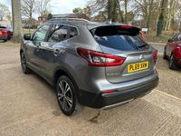 Used Nissan Qashqai N-Connecta 140 HP (102 kW) 2019 Grey SUV