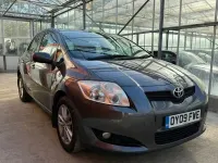 Usado Toyota Auris 2009 Cinzento Citadino