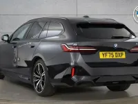 Usado BMW 530e M Sport 295 HP (216 kW) 2025 Cinzento Carrinha