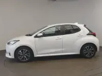 Used Toyota Yaris Hybrid Design 116 HP (85 kW) 2022 White Hatchback