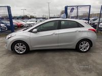 Used Hyundai i30 Edition 100 HP (73 kW) 2013 Silver Hatchback