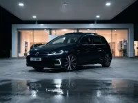 Used VW Golf VII Advance 201 HP (147 kW) 2017 Black Hatchback