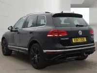 Used VW Touareg R-line 262 HP (192 kW) 2017 Black SUV