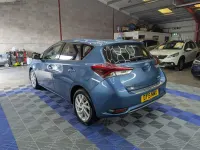 Used Toyota Auris Hybrid 2019 Blue Hatchback