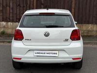 Used VW Polo SE 75 HP (55 kW) 2014 White Hatchback