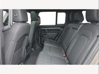 Used Land Rover Defender SE Dynamic 250 HP (183 kW) 2024 Silver SUV