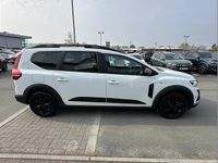 Used Dacia Jogger Extreme 139 HP (102 kW) 2024 White MPV