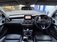 Second-hand Mercedes C200 184 CP (135 kW) 2016 Negru Coupe