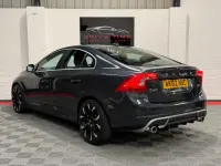 Usado Volvo S60 R-Design 115 CV (84 kW) 2012 Gris Berlina