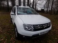 Used Dacia Duster Lauréate 110 HP (80 kW) 2017 White SUV