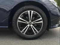 Używany Mercedes E220 191 KM (140 kW) 2021 Niebieski Sedan/Limuzyna