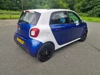 Used Smart ForFour Premium 71 HP (52 kW) 2015 Blue Hatchback
