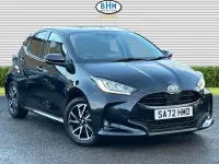 Used Toyota Yaris Design 116 HP (85 kW) 2022 Eclispe metallic black Hatchback