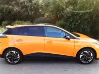 Used MG MG4 EV Trophy 319 kW (435 HP) 2023 Orange Hatchback