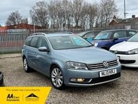 Begagnad VW Passat Highline 105 HK (77 kW) 2013 Grå Kombi