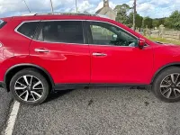 Used Nissan X-Trail Tekna 130 HP (95 kW) 2017 Red SUV