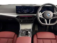 Begagnad BMW 330e M Sport 288 HK (211 kW) 2025 Svart
