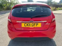 Used Ford Fiesta Titanium 96 HP (70 kW) 2011 Red Hatchback