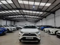 Used Toyota RAV4 Design 218 HP (160 kW) 2019 White SUV