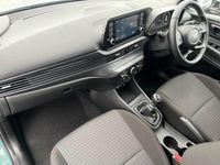 Used Hyundai i20 SE 100 HP (73 kW) 2022 Green Hatchback