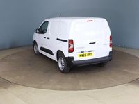 Used Citroën Berlingo 101 HP (74 kW) 2025 White MPV