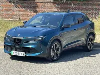 Used Alfa Romeo Junior Edizione Speciale 113 kW (154 HP) 2024 Green SUV