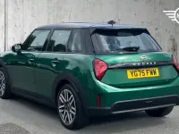 Used Mini Cooper Hatch 113 kW (154 HP) 2025 Green Hatchback