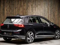Begagnad VW Golf VIII GTI 2022 Svart Halvkombi