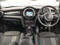 Używany Mini Cooper S Hatch 189 KM (139 kW) 2020 Srebrny Hatchback