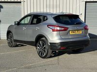 Used Nissan Qashqai S 110 HP (80 kW) 2015 Silver SUV