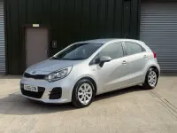 Used Kia Rio 2016 Silver Hatchback